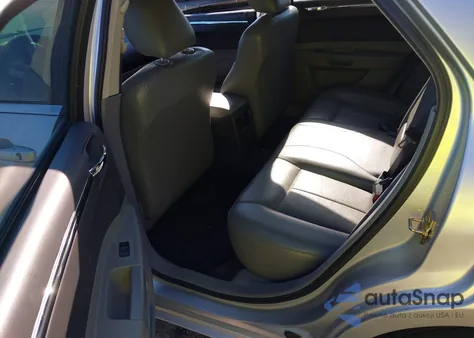 2005 Chrysler 300 Touring из США, поврежденный, VIN 2C3JA53GX5H639954